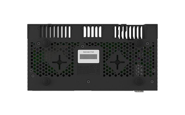 Router MikroTik RouterBOARD RB4011iGS+RM RB4011iGS+RM